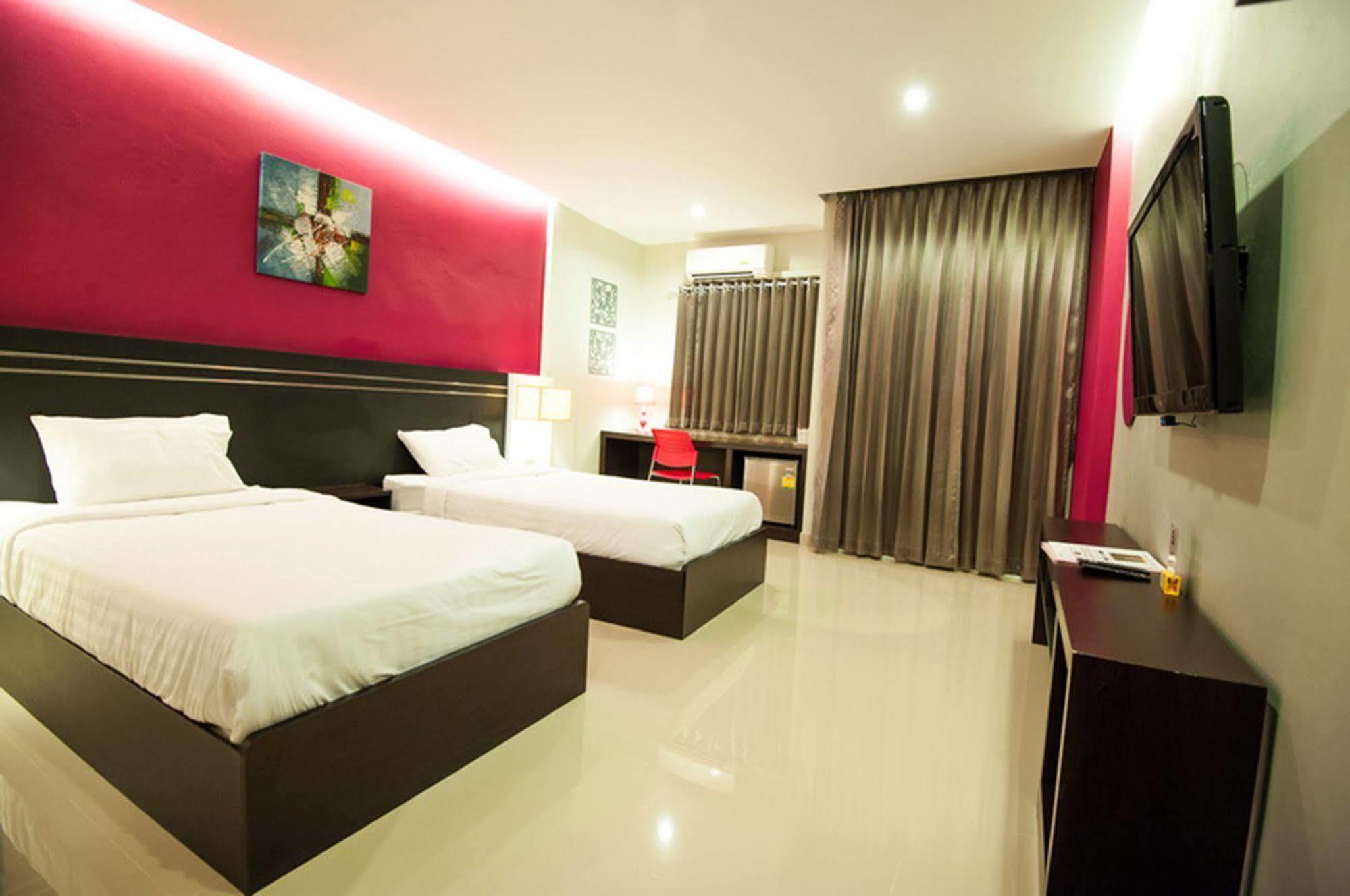 The Cozy Nest Boutique Rooms Фаяо Екстериор снимка